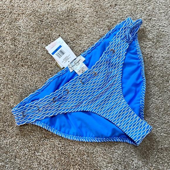 NWT (XL) Jessica Simpson swim bottom sky blue white wave gold grommets brand new - Picture 1 of 10